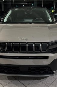 Jeep Avenger Black Edition 1.2 T3 mHEV FWD eDCT6 Black Edition 1.2 T3 mHEV FWD eDCT6-2