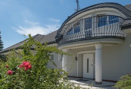 BEZPOŚREDNIO duży dom z ogrodem w centrum Lesznowoli