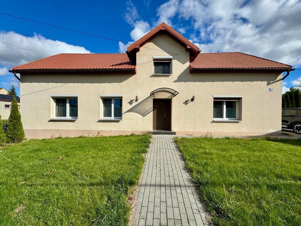 Dom na sprzedaż, 4 pokoje, 171 m², Branice