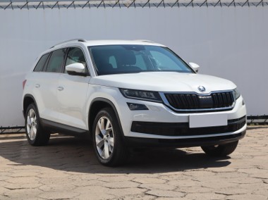 Skoda Kodiaq , Salon Polska, Serwis ASO, 190 KM, Automat, 7 miejsc, Navi,-1