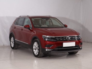 Volkswagen Tiguan , Salon Polska, DSG, Navi, Klimatronic, Tempomat, Parktronic-1
