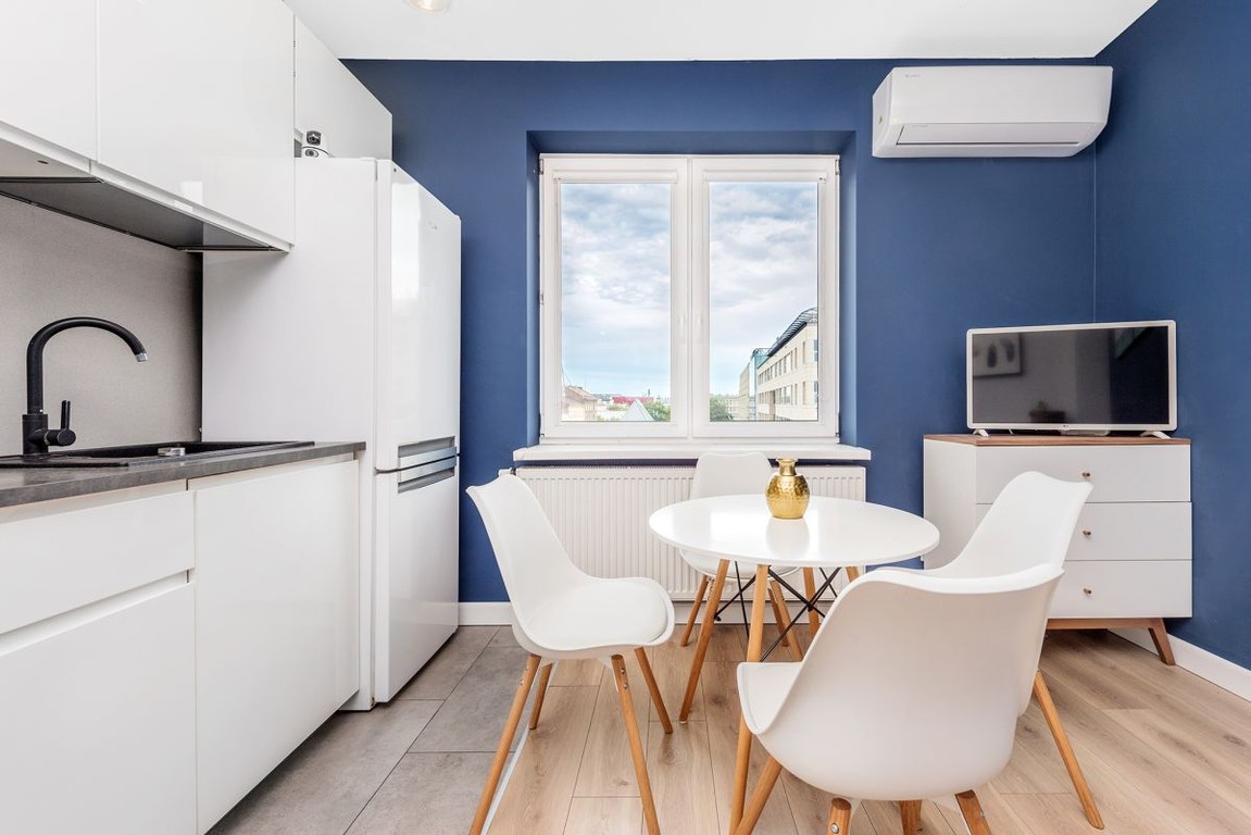 Na Starym Mieście: 36 m² w odnowionej kamienicy - Widok 4