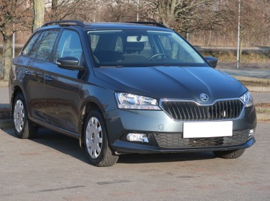 Skoda Fabia III , Salon Polska, Serwis ASO, Klima, Parktronic-1