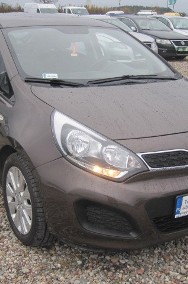 kia rio 1,1 crdi fajan dla małej rodzinki.-2