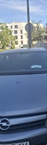 Mam na sprzedaż mój prywatny samochód Opel Astra GTC z 2005 r-3