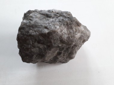 Bryła soli kamiennej, prosto z kopalni, ok. 16x12x12 cm, 2,08 kg;-1