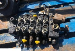 Manitou - Rozdzielacz Hydrauliczny [CZĘŚCI]