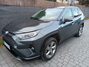 Toyota Rav4 hybrid, executive kamera 360-1