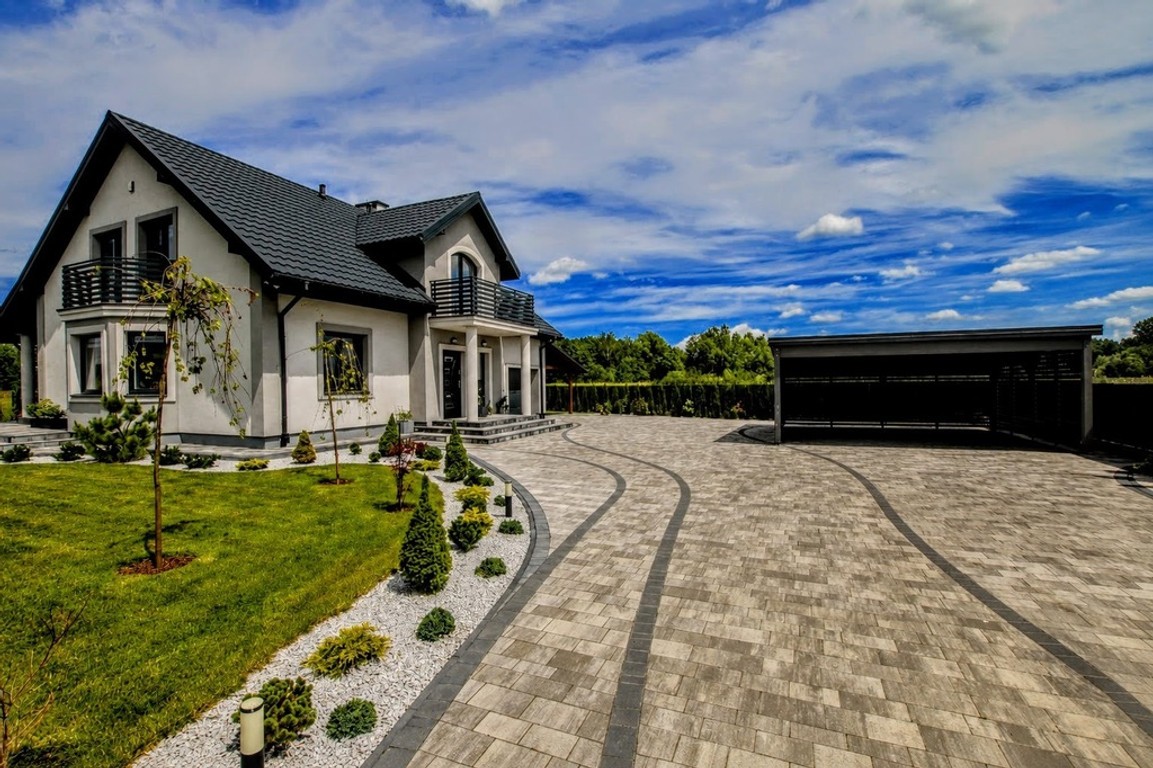 6-room house & single family of 190 m²
