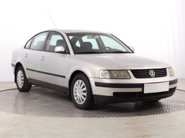 Volkswagen Passat B5 , Salon Polska, 1. Właściciel, GAZ, Klimatronic, El. szyby,-1