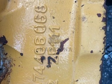 Liebherr L554 - Obudowa Mostu Przedniego ZF-2