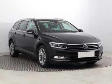 Volkswagen Passat B8 , Salon Polska, Automat, Navi, Klimatronic, Tempomat,-1