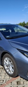 Toyot Corolla 2024 z małym przebiegiem-3