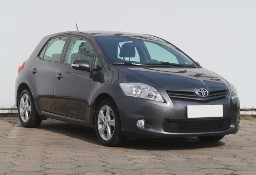 Toyota Auris I , Salon Polska, Serwis ASO, Przejechał tylko 44101 KM, Klima