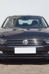 Volkswagen Passat B8 , Salon Polska, Klimatronic, Tempomat, Parktronic-2