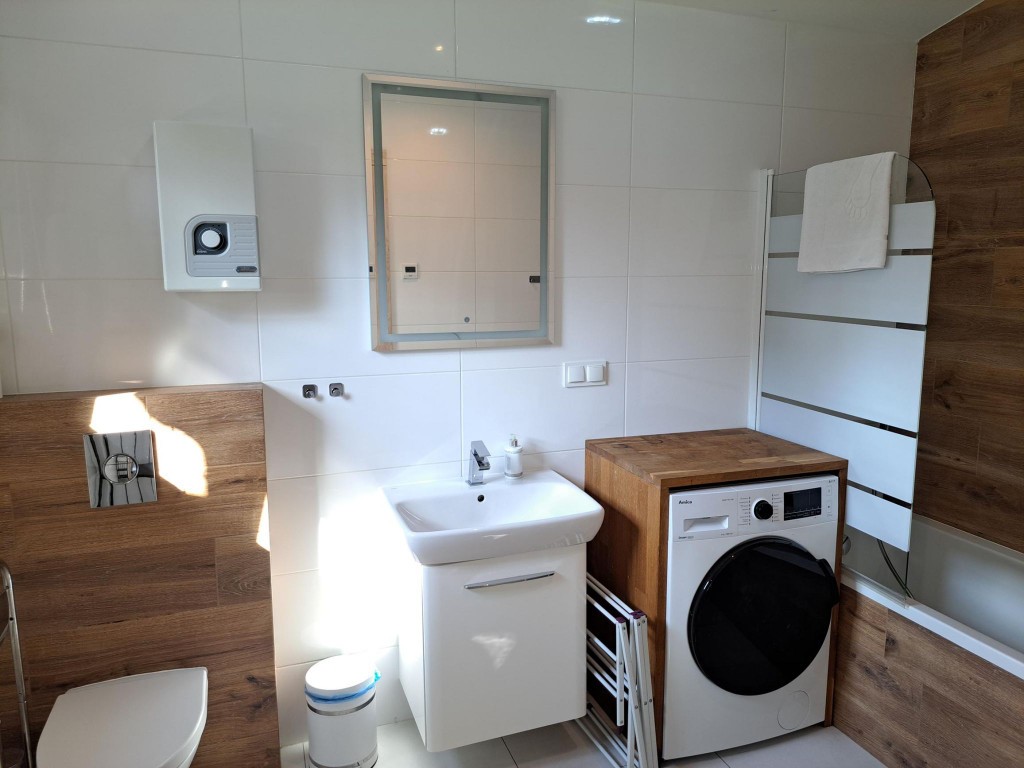 apartamnet z widokowym tarsem - Więcej