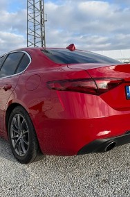 Alfa Romeo Giulia-2