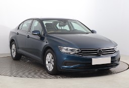 Volkswagen Passat B8 , Salon Polska, Serwis ASO, VAT 23%, Klimatronic, Tempomat,