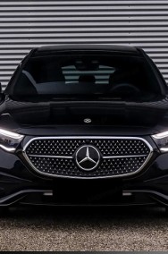 Mercedes-Benz Klasa E 220 d 4-Matic AMG Pakiet Wyposażenia AMG Premium Plus + Night + MBUX-2