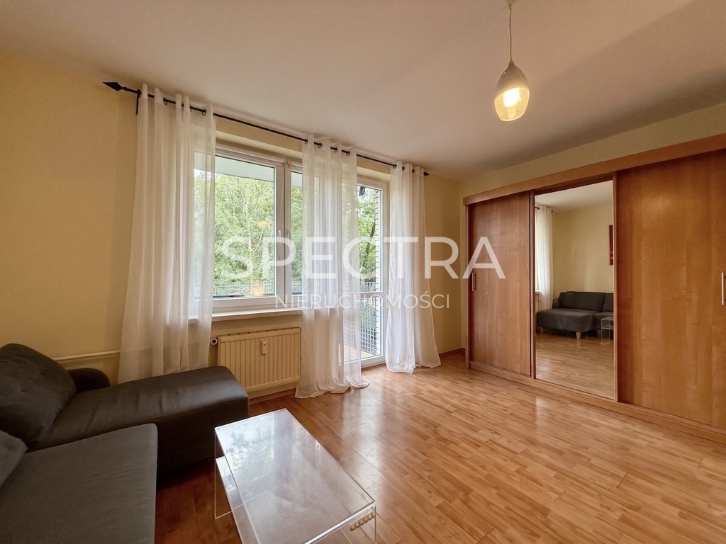 1-pokojowe 36 m² z balkonem | Oddzielna kuchnia - Widok 5