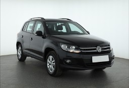 Volkswagen Tiguan , Salon Polska, Serwis ASO, Klimatronic, Parktronic