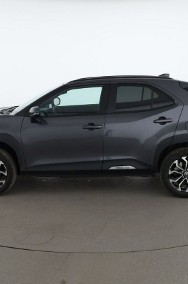 Toyota Yaris Cross navi kamera czujniki tempomat virtual grzane fotele i kierownica-2