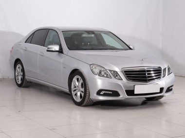 Mercedes-Benz Klasa E W212 , Automat, Skóra, Navi, Xenon, Bi-Xenon, Klimatronic,-1