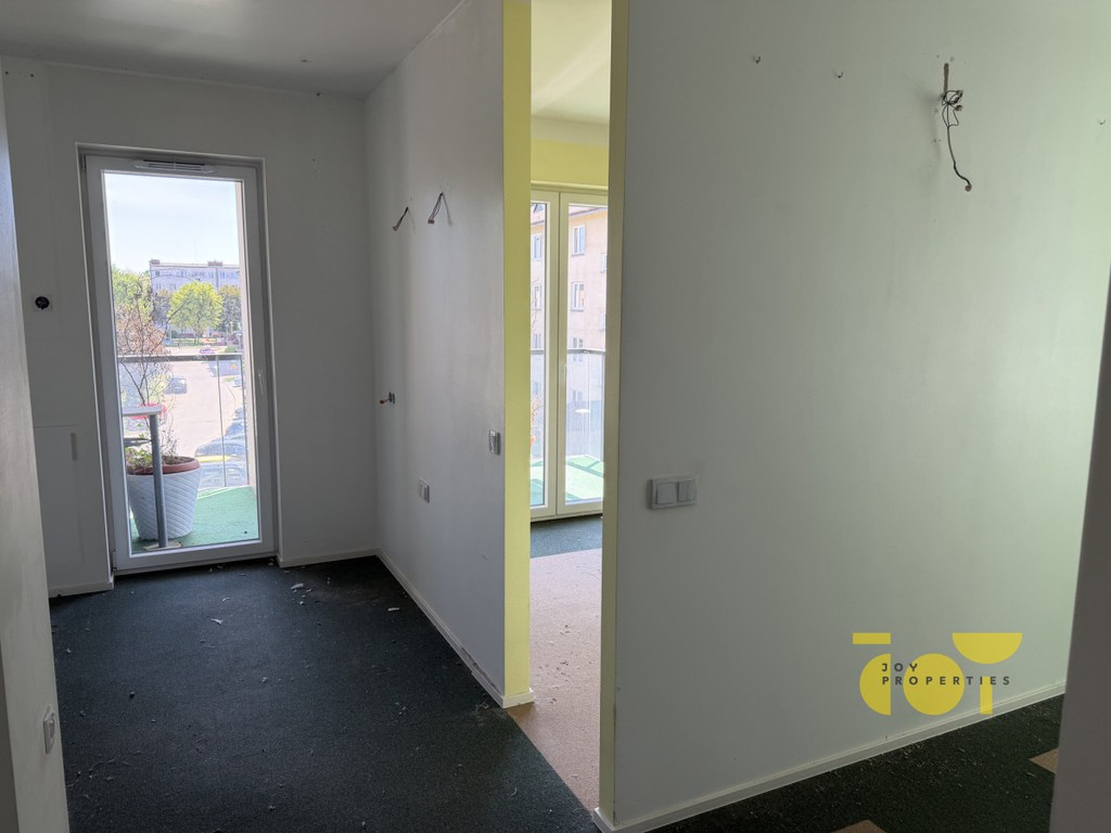 Do aranżacji/2 pok/39,5m2+balkon 8,7m2/garaż
