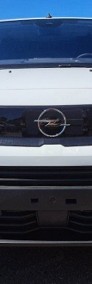Opel Vivaro-3