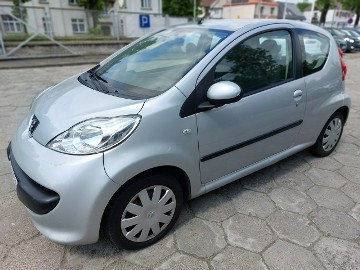 Peugeot 107 KLIMATYZACJA