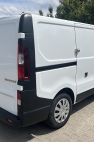 Renault Trafic-2