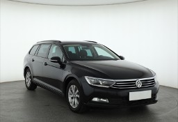 Volkswagen Passat B8 , Salon Polska, Navi, Klimatronic, Tempomat, Parktronic,
