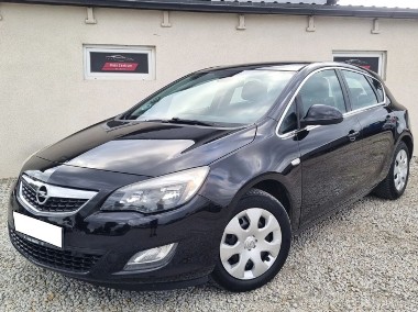 Opel Astra J-1