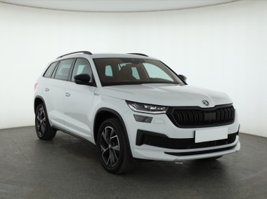 Skoda Kodiaq , Salon Polska, Serwis ASO, Automat, Skóra, Klimatronic,-1