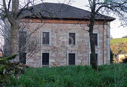 Dom Santa María De Cayón