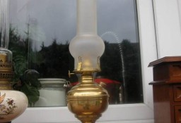 lampa naftowa złoty kolor