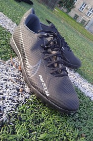 Buty piłkarskie Nike nowe-2