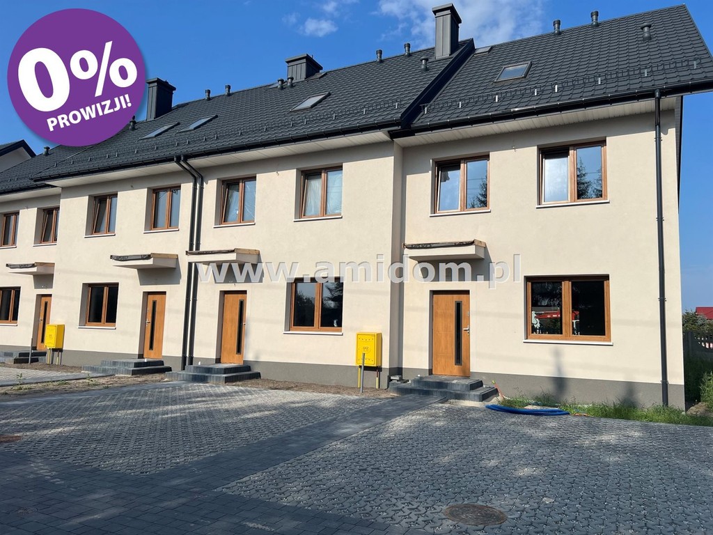 Wołomin-Nowe Lipiny, domy blisko Stacji PKP