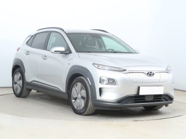 Hyundai Kona , SoH 100%, Serwis ASO, Automat, Skóra, Navi, Klimatronic,-1