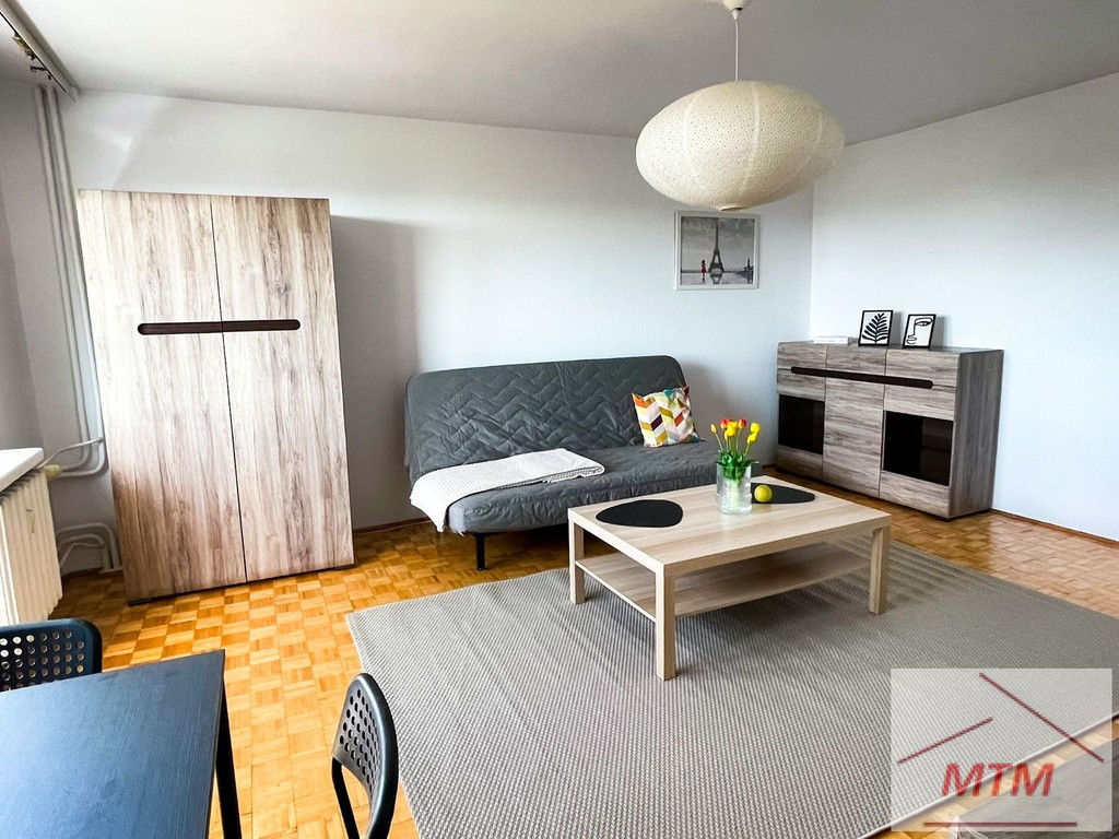 Kawalerka do wynajęcia, 32 m² Winogrady, Os. Zwycięstwa