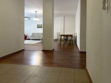 Przestronny apartament na Starej Saskiej Kępie-1