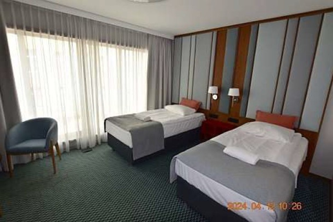 Syndyk sprzeda hotel – pohled 6