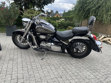Suzuki Intruder