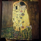Kopia obrazu Gustawa Klimta"Pocałunek" .