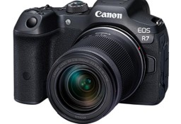 Canon EOS R7 Mirrorless Digital Camera with RF-S 18-150mm f3.5-6