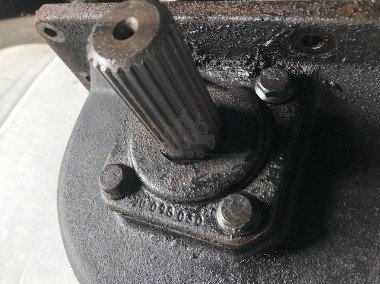 CLAAS- przystawka przedniego napędu/Claas Celtis 436-457-1