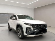 Hyundai Tucson III 1.6 T-GDi HEV Executive 2WD aut 1.6 T-GDi HEV Executive 2WD aut 215K