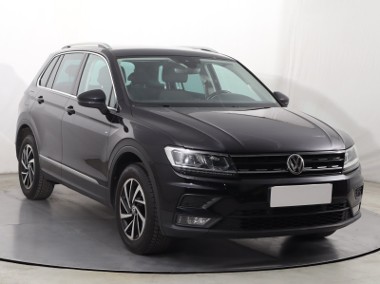 Volkswagen Tiguan , DSG, Navi, Klimatronic, Tempomat, Parktronic,-1