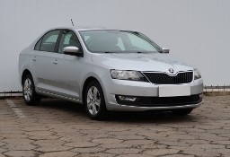 Skoda Rapid , Salon Polska, Klima, Parktronic