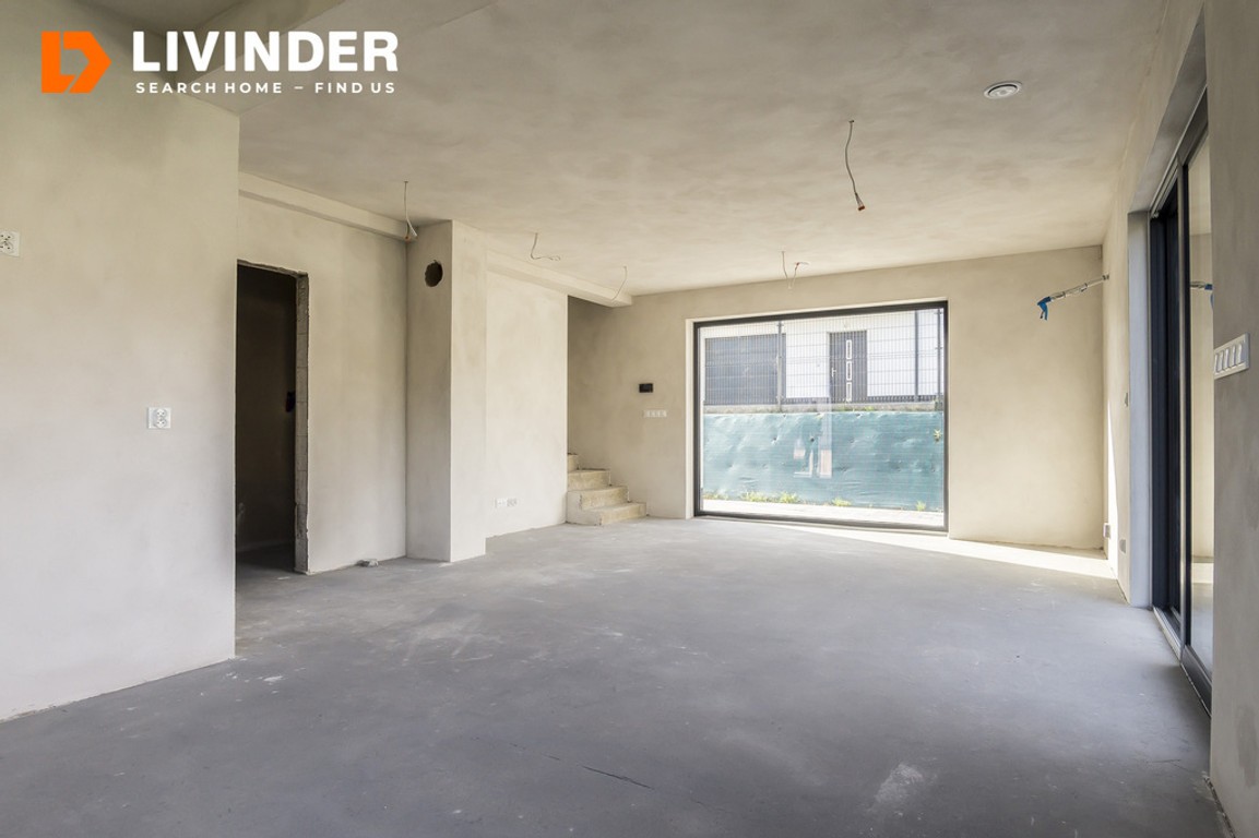 5-соба куќа и еднофамилијарна куќа од 180 m²
